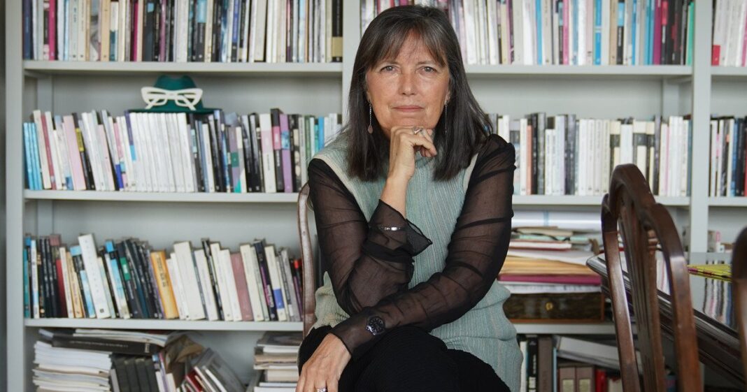 Claudia Piñeiro, escritora argentina, autora de El canto invisible