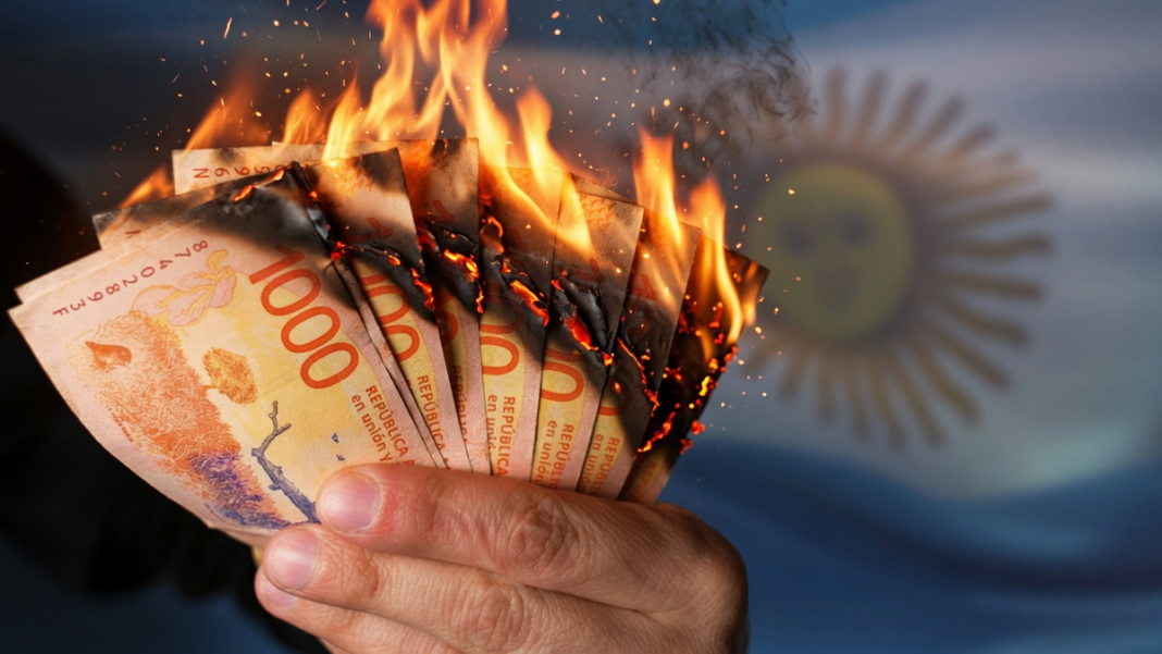 Asalariados formales y caída del ingreso disponible según Econviews