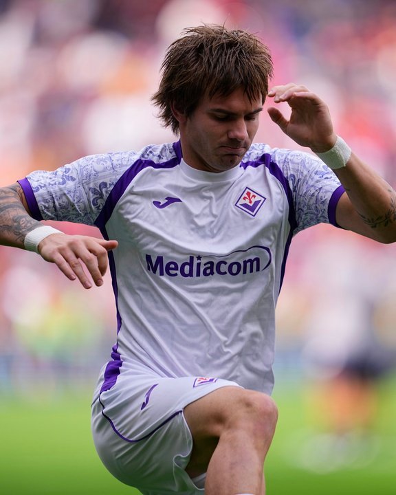 Franco Mastantuono durante un partido con la Fiorentina