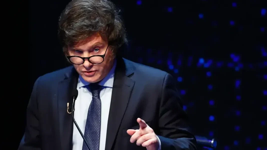 Presidente Javier Milei durante una conferencia de prensa