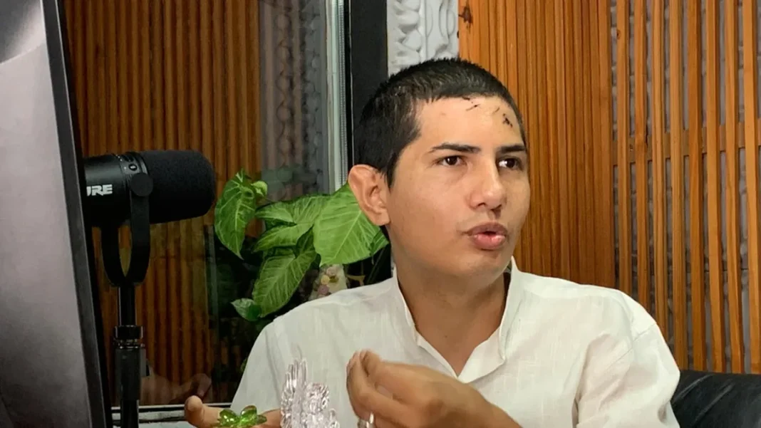 Maximiliano Gutiérrez, florista, en una publicación de Instagram