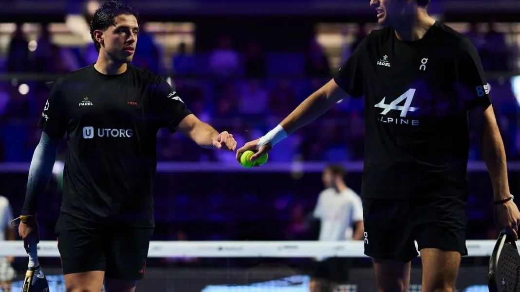 Agustín Tapia y Arturo Coello durante un partido de pádel